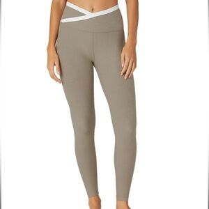 Beyond Yoga Spacedye Outlines High Waisted Midi Leggings